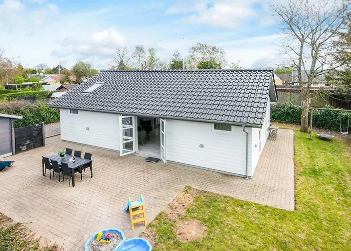 Σπίτι διακοπών 4 Star In Børkop